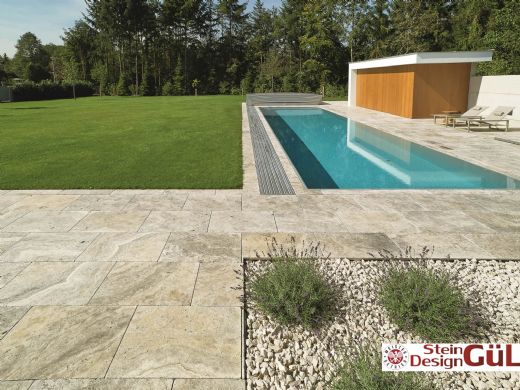 Bodenplatte aus Naturstein - Travertin Silver Blue