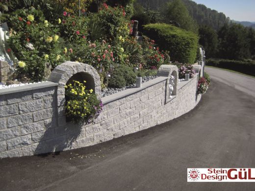 Anwendung Mauer aus Naturstein